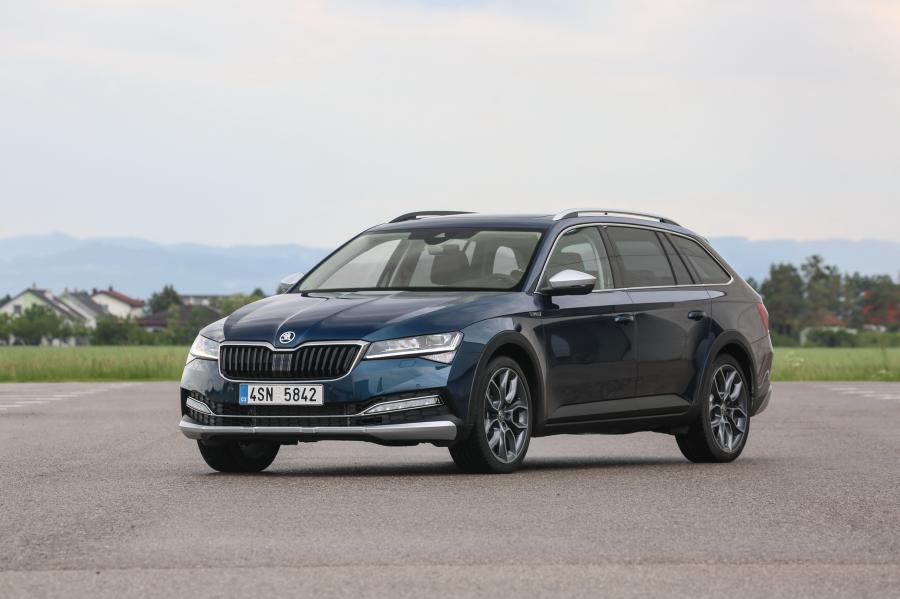 Skoda Superb Scout 2019 года  (WW) (фото 36 из 72)